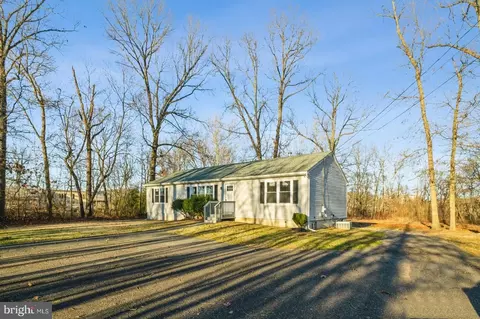 44 Berkley Rd, Mount Royal, NJ 08061