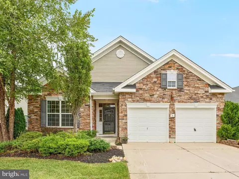 5 Wilshire Blvd, Swedesboro, NJ 08085