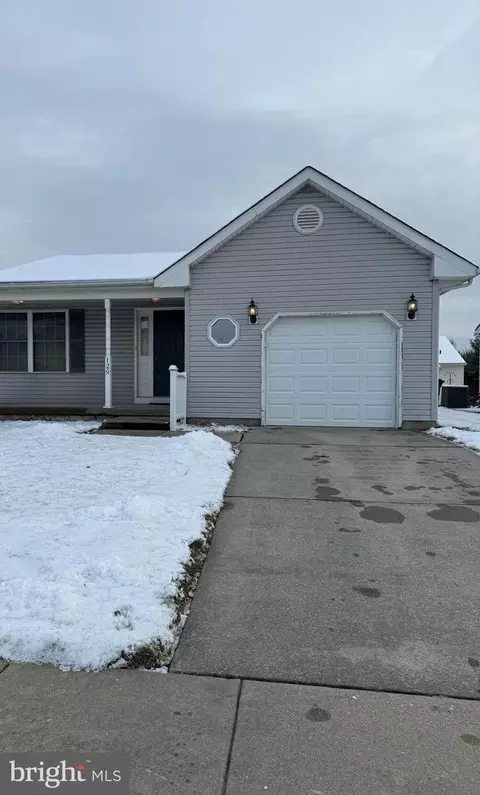 129 Parasol Pl, Sewell, NJ 08080