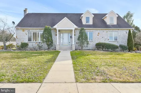 171 Essex Ave, Sewell, NJ 08080