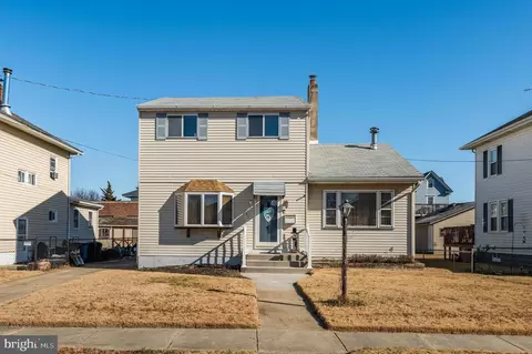441 Summit Ave, Westville, NJ 08093
