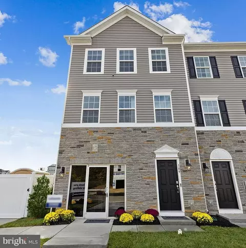 216 Macoun Way, Glassboro, NJ 08028