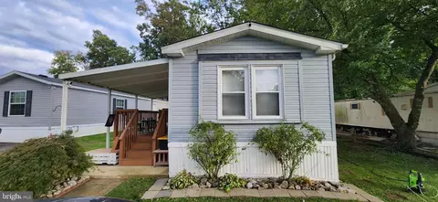 106 Ohio Ave, Williamstown, NJ 08094