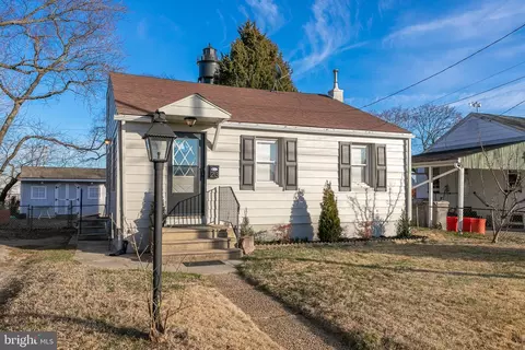 213 Billings Ave, Paulsboro, NJ 08066