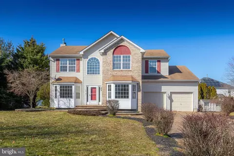 175 Aleksander Ln, Mount Royal, NJ 08061