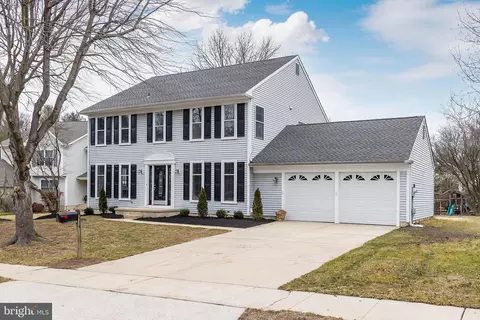 5 Pelham Ct, West Deptford, NJ 08051