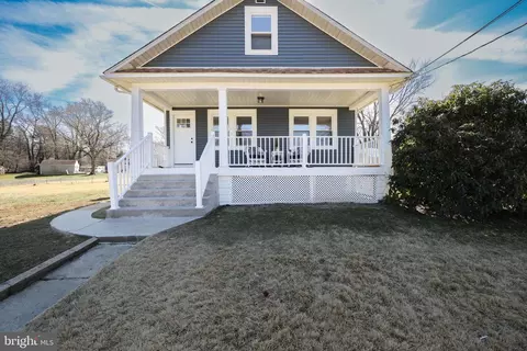 1129 Lexington Dr, Deptford, NJ 08096