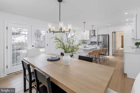 Dining - 611 Pitman Ave, Pitman, NJ 08071 photo 2 of 3