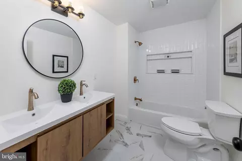 Bath - 611 Pitman Ave, Pitman, NJ 08071 photo 4 of 4