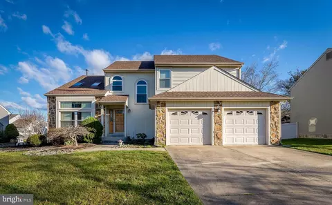 24 Trapper Rd, Sewell, NJ 08080