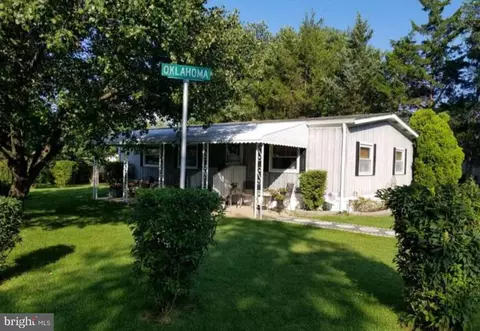 300 Oklahoma Ave, Williamstown, NJ 08094