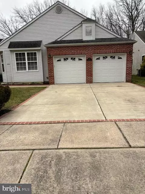 456 Virgin Island Dr, Williamstown, NJ 08094