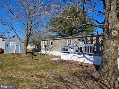 221 Adams, Williamstown, NJ 08094
