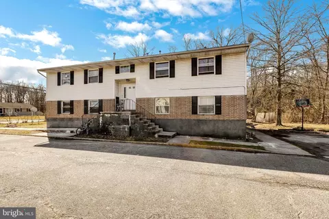 123 Earl Ave, Glassboro, NJ 08028