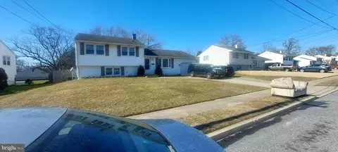 739 S Dartmouth Dr S, Wenonah, NJ 08090