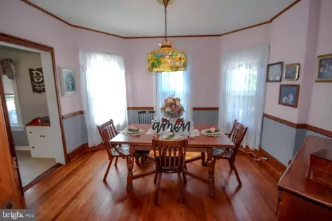 Dining - 45 Evergreen Ave, Pitman, NJ 08071 photo 1 of 4