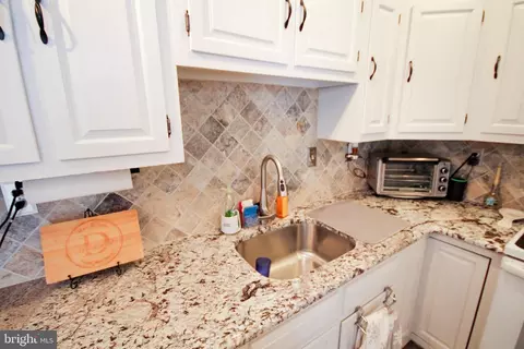 Kitchen - 45 Evergreen Ave, Pitman, NJ 08071 photo 6 of 9