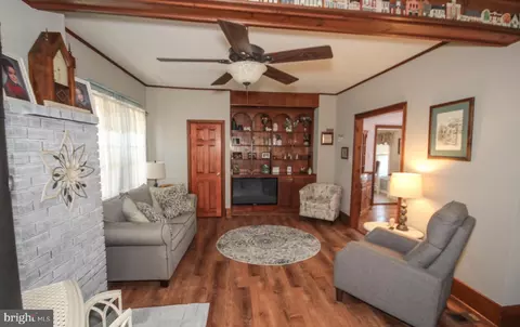 Living - 45 Evergreen Ave, Pitman, NJ 08071 photo 5 of 11