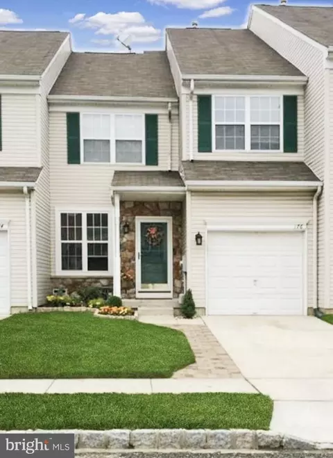 176 Pennsbury Ln, Woodbury, NJ 08096