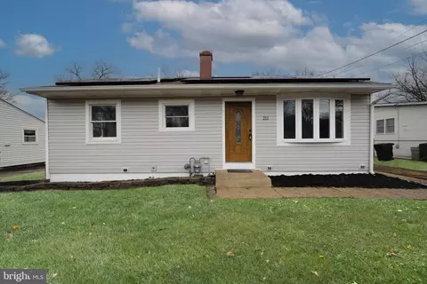 211 Florence Ave, Westville, NJ 08093