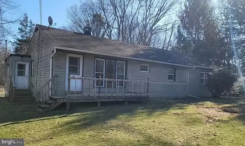 610 Little Mill Rd, Monroeville, NJ 08343