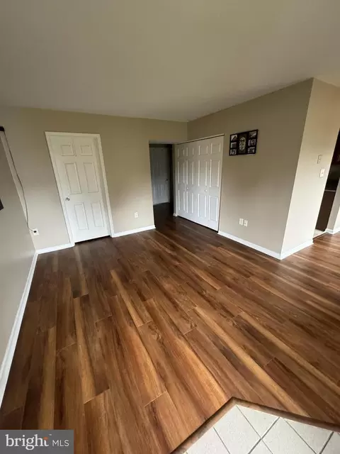 9 Washington Ave, Blackwood, NJ 08012