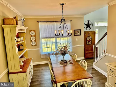 Dining - 284 Rushfoil Dr, Williamstown, NJ 08094 photo 2 of 4