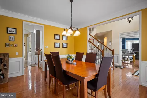 Dining - 222 Sullivan Dr, Mickleton, NJ 08056 photo 2 of 4
