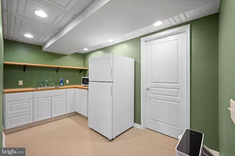 Kitchen - 222 Sullivan Dr, Mickleton, NJ 08056 photo 3 of 3