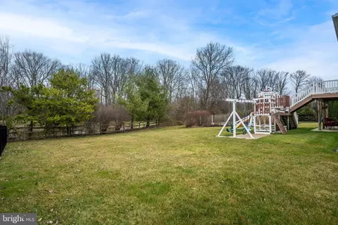 Exterior - 222 Sullivan Dr, Mickleton, NJ 08056 photo 7 of 7