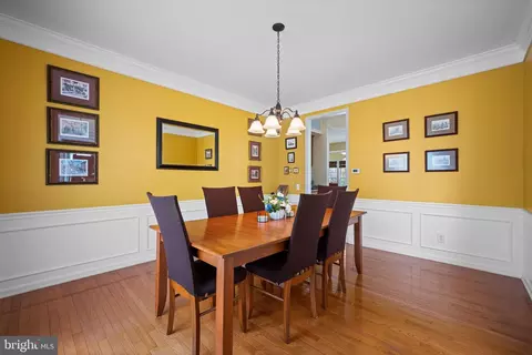 Dining - 222 Sullivan Dr, Mickleton, NJ 08056 photo 3 of 4