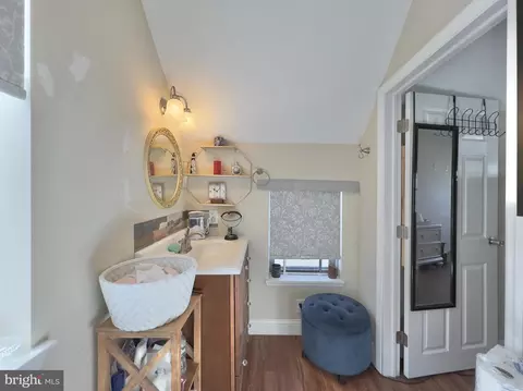 Bath - 102 7th Ave, Pitman, NJ 08071 photo 2 of 2