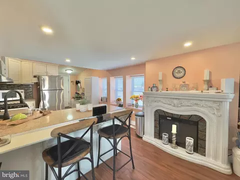 Dining - 102 7th Ave, Pitman, NJ 08071 photo 1 of 1