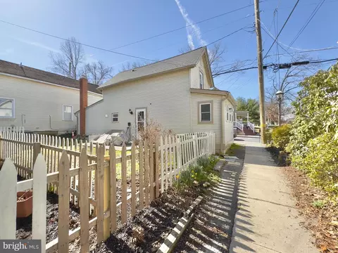Exterior - 102 7th Ave, Pitman, NJ 08071 photo 3 of 7