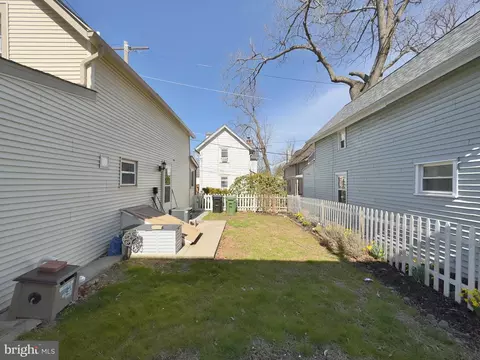 Exterior - 102 7th Ave, Pitman, NJ 08071 photo 4 of 7