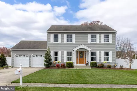 16 Green Acre Way, Glassboro, NJ 08028
