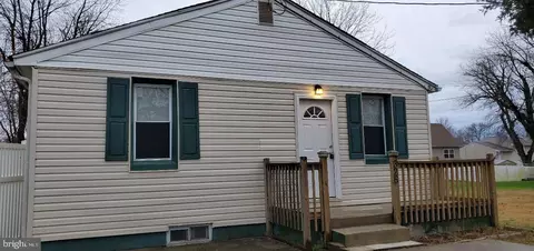 326 Sommerset Ave, Thorofare, NJ 08086