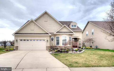 91 Snapdragon Ct, Sewell, NJ 08080