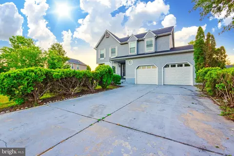 20 Hollybush Dr, Glassboro, NJ 08028