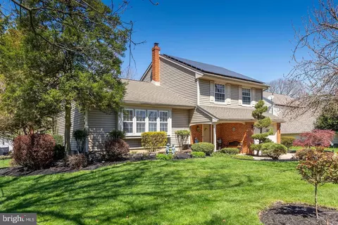 928 Doncaster Dr, Paulsboro, NJ 08066