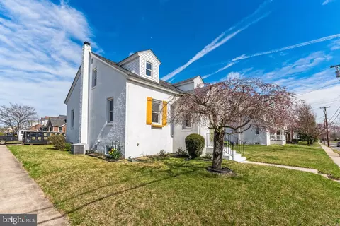 427 Democrat Rd, Gibbstown, NJ 08027