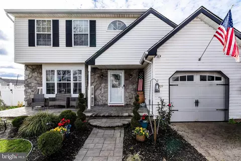 409 Moore Blvd, Clayton, NJ 08312