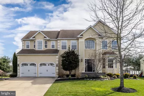 2032 Ridings Dr, Williamstown, NJ 08094