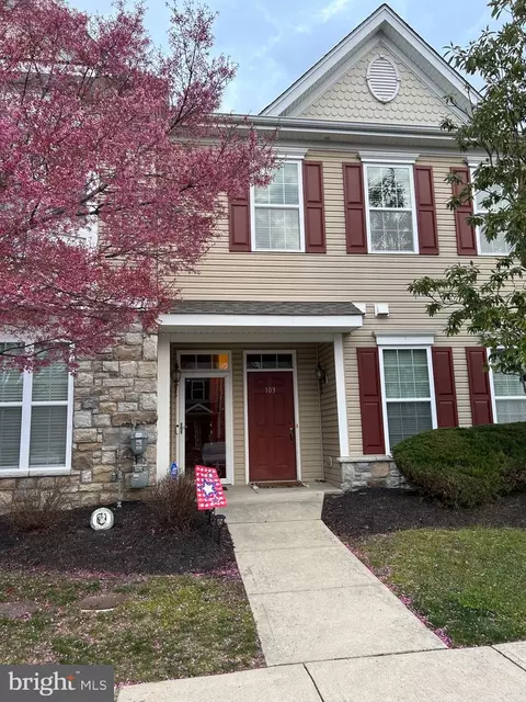 104 Raphael Ct, Williamstown, NJ 08094