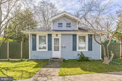 55 Dickerson St, Woodbury, NJ 08096