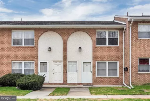 312 Winding Way, Westville, NJ 08093