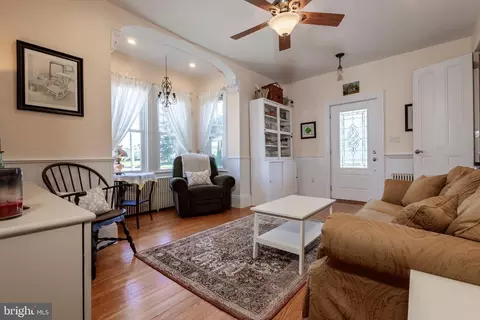 Living - 74 Pitman Ave, Pitman, NJ 08071 photo 4 of 5