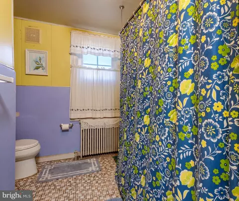 Bath - 74 Pitman Ave, Pitman, NJ 08071 photo 1 of 2