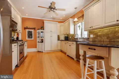 Kitchen - 74 Pitman Ave, Pitman, NJ 08071 photo 3 of 4