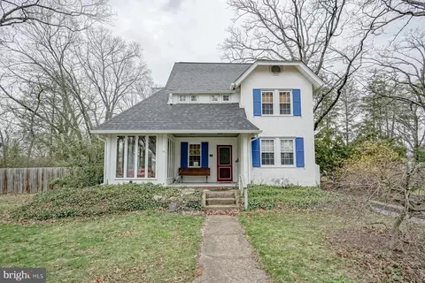 60 Jefferson Ave, Pitman, NJ 08071
